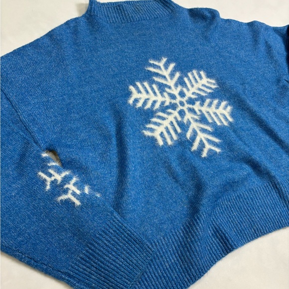🏆Jessica Simpson Snowflake Sweater Women’s XL Blue Holiday Mock Neck Top Winter - Picture 2 of 9